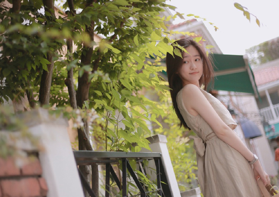 中国内地海市女演员汤梦佳甜美迷人写真桌面壁纸图片 中国内地海市女演员汤梦佳甜美迷人写真桌面壁纸图片