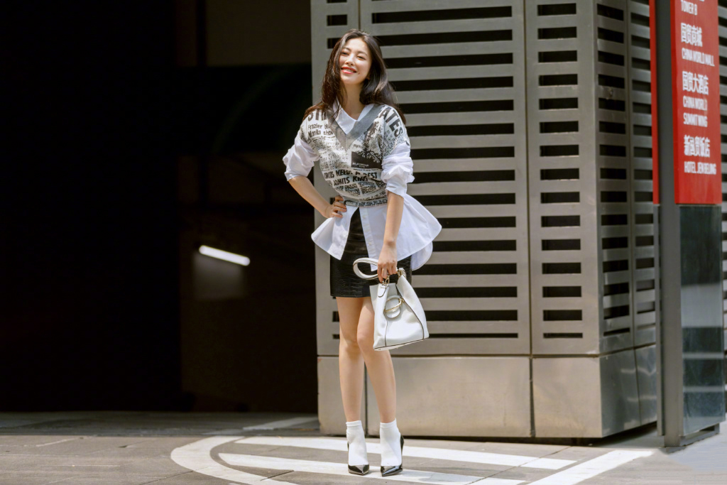朱高清北京美女珠性感时尚写真图片图片