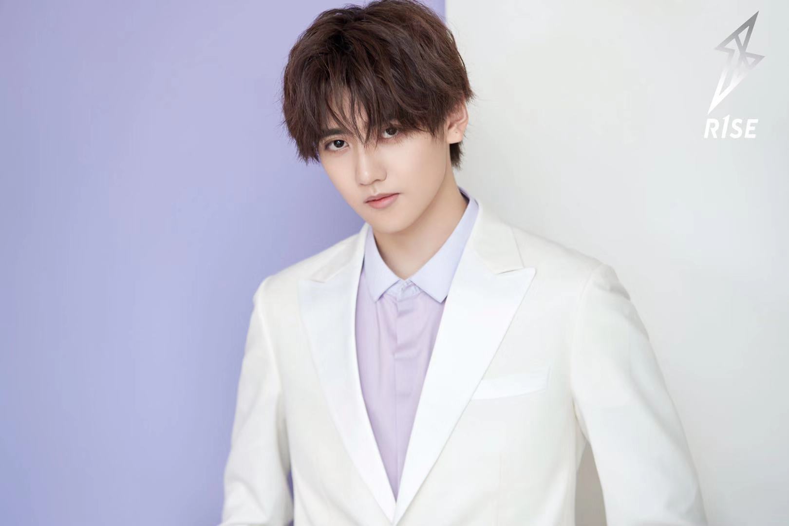 高清内地男星创造营2019刘也帅气活动照图片图片