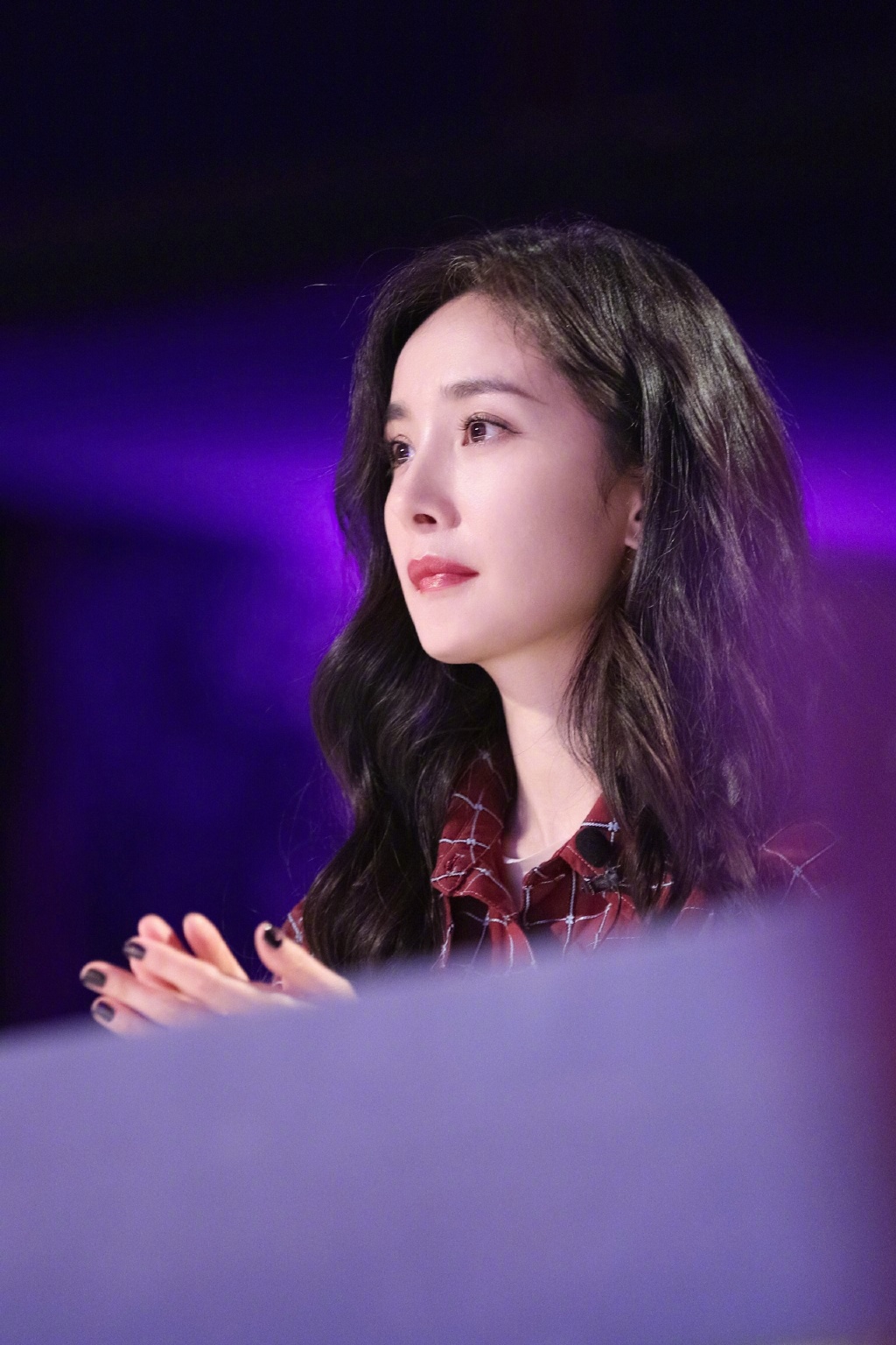 杨幂格子衫性感写真图片图片