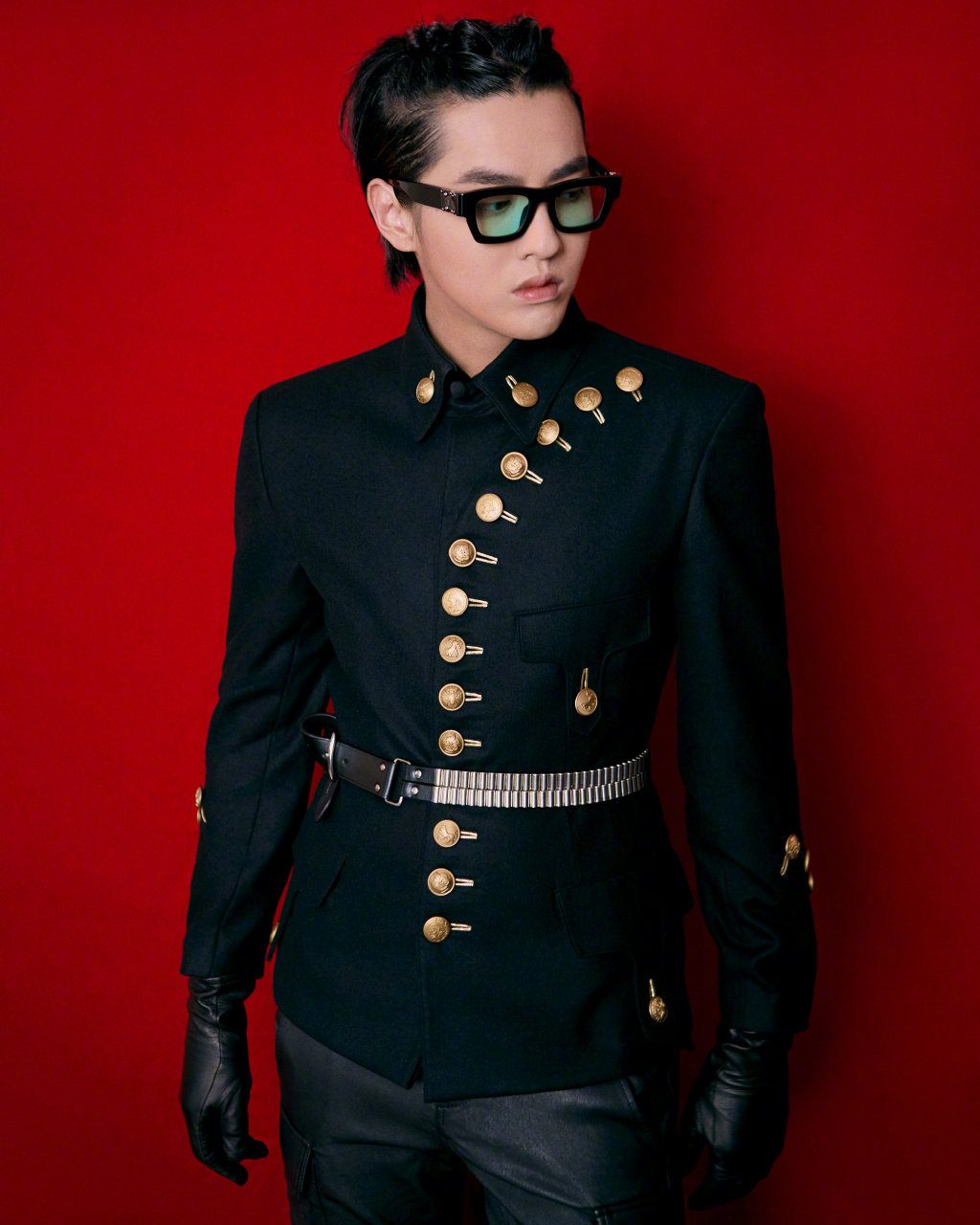 高清广州男明星吴亦凡单曲宣传照写真图片图片