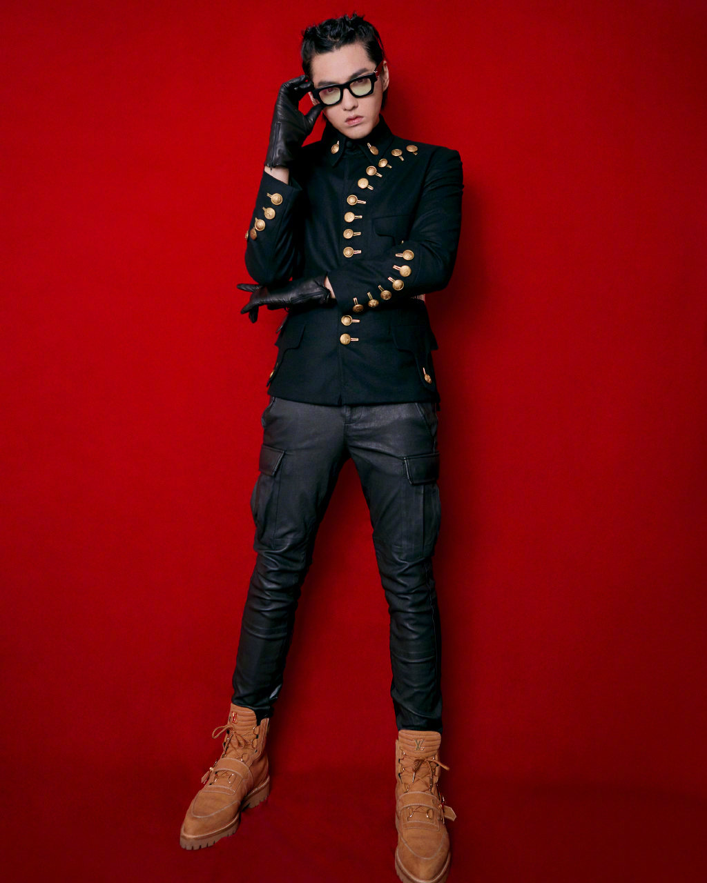 高清广州男明星吴亦凡单曲宣传照写真图片图片