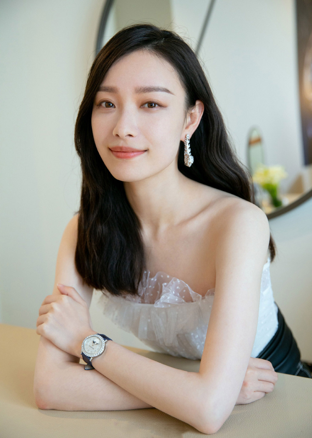 中国内地江苏南京女演员倪妮性感女人味写真图片图片