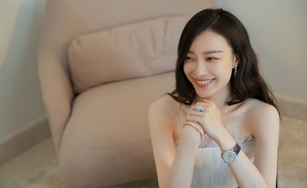 中国内地江苏南京女演员倪妮性感女人味写真图片图片