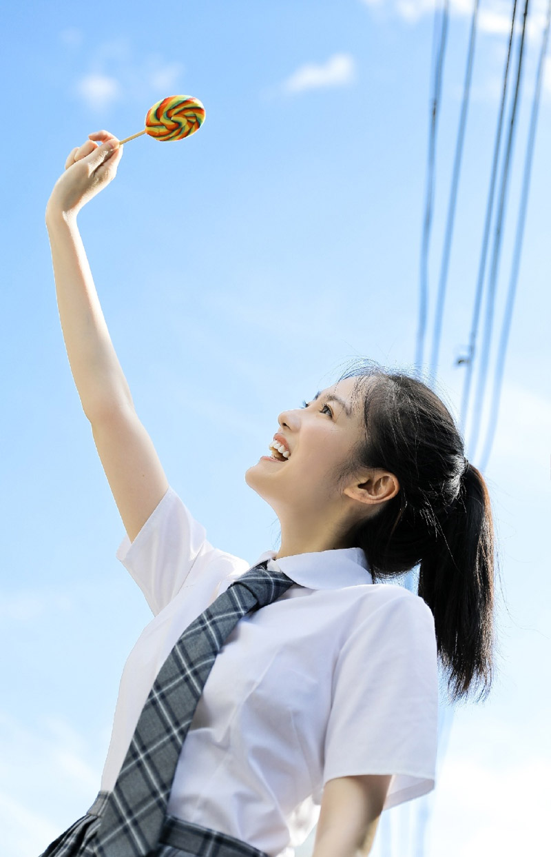 中国内地海市女演员汤梦佳清纯可爱冬日写真图片图片 中国内地海市女演员汤梦佳清纯可爱冬日写真图片图片