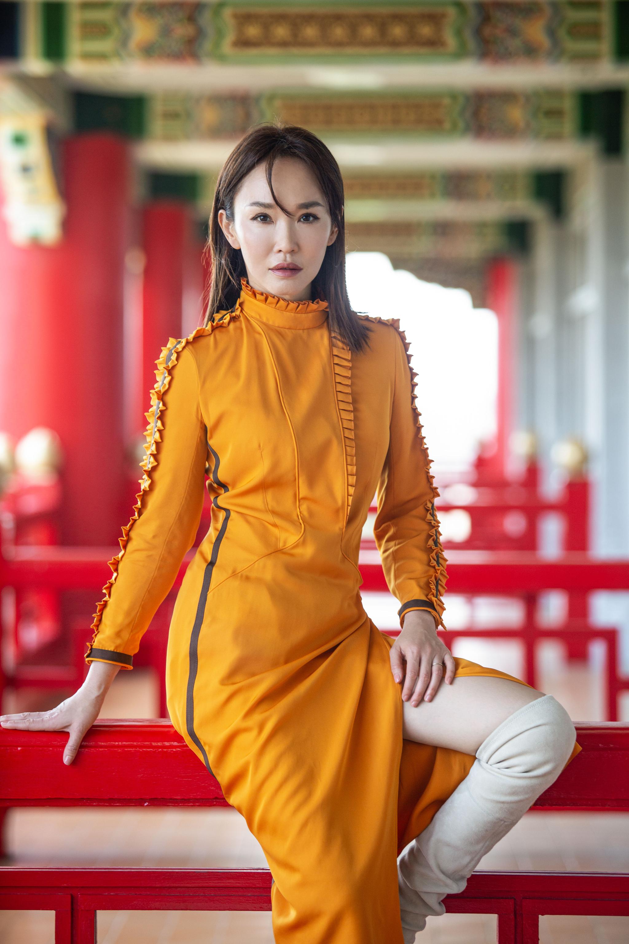 高清新加坡女艺人美女著名演员范文芳性感图片图片 高清新加坡女艺人美女著名演员范文芳性感图片图片