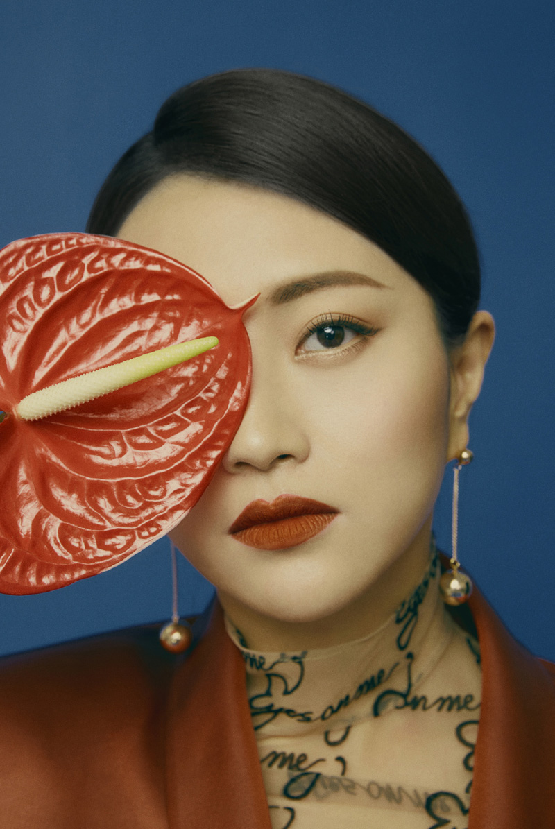 中国内地辽宁女节目主持人、演员包文婧时尚写真图片桌面壁纸图片 中国内地辽宁女节目主持人、演员包文婧时尚写真图片桌面壁纸图片