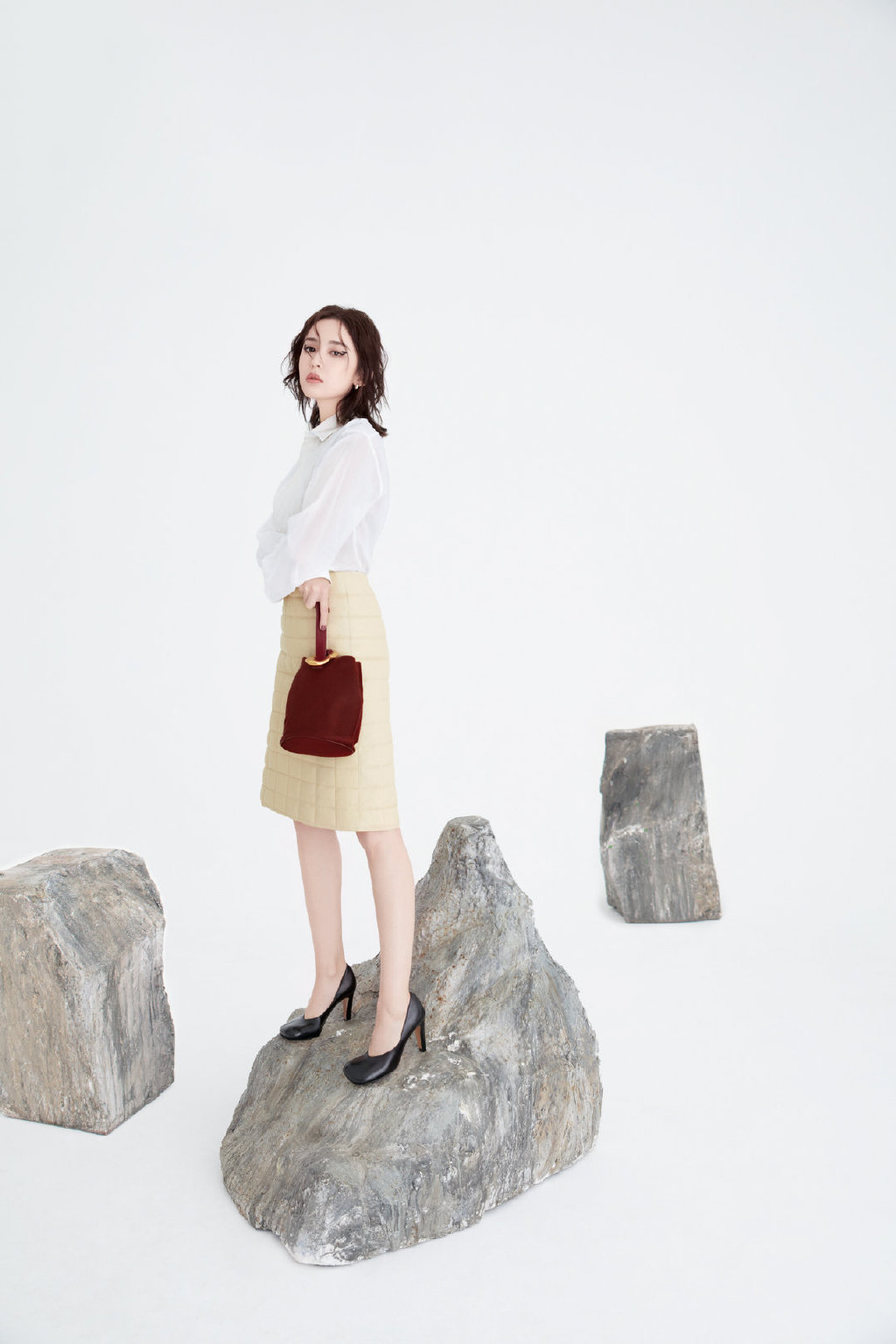 中国内地新疆乌鲁木齐市影视女演员古力娜扎微博之夜性感甜美写真图片图片