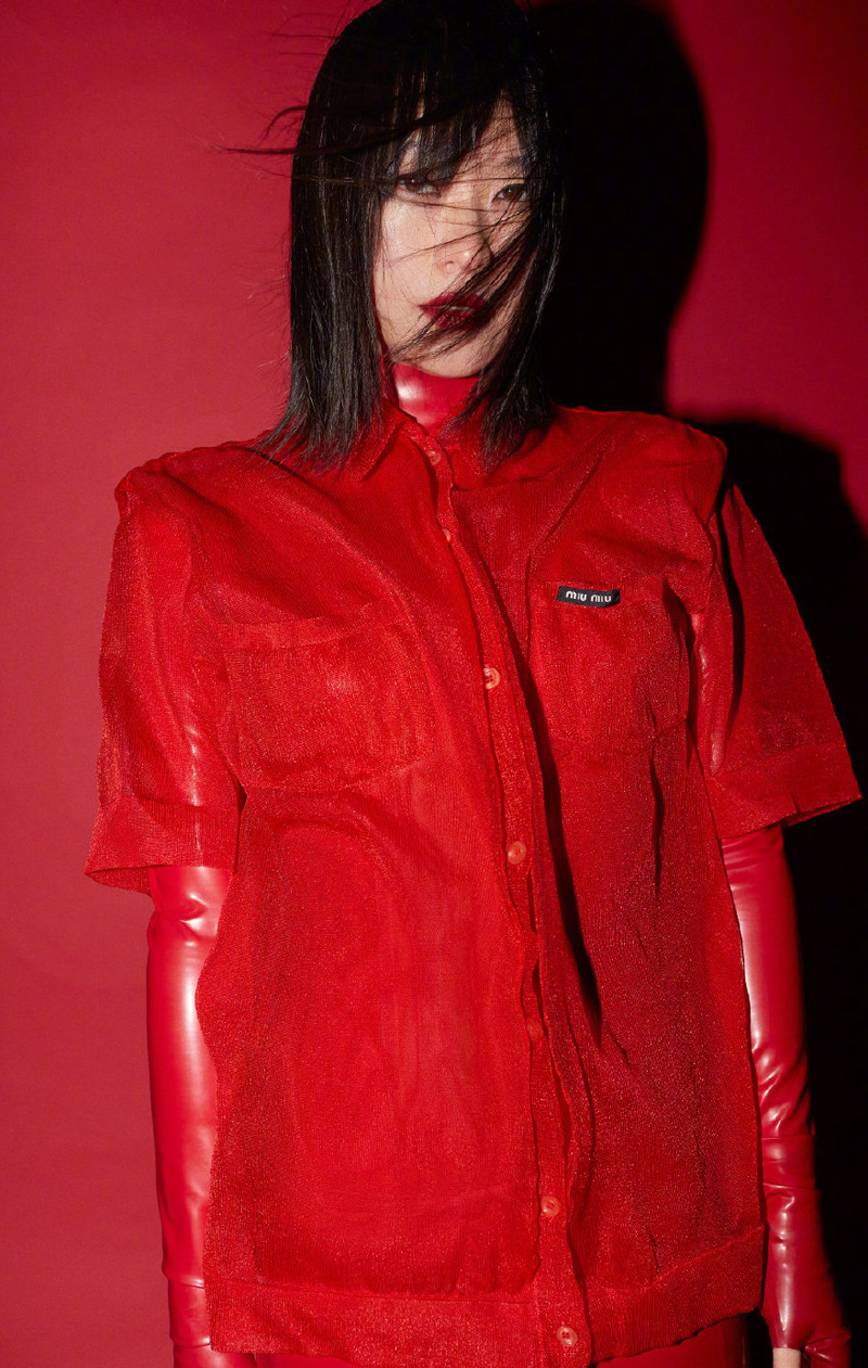 美女黄璐图片
