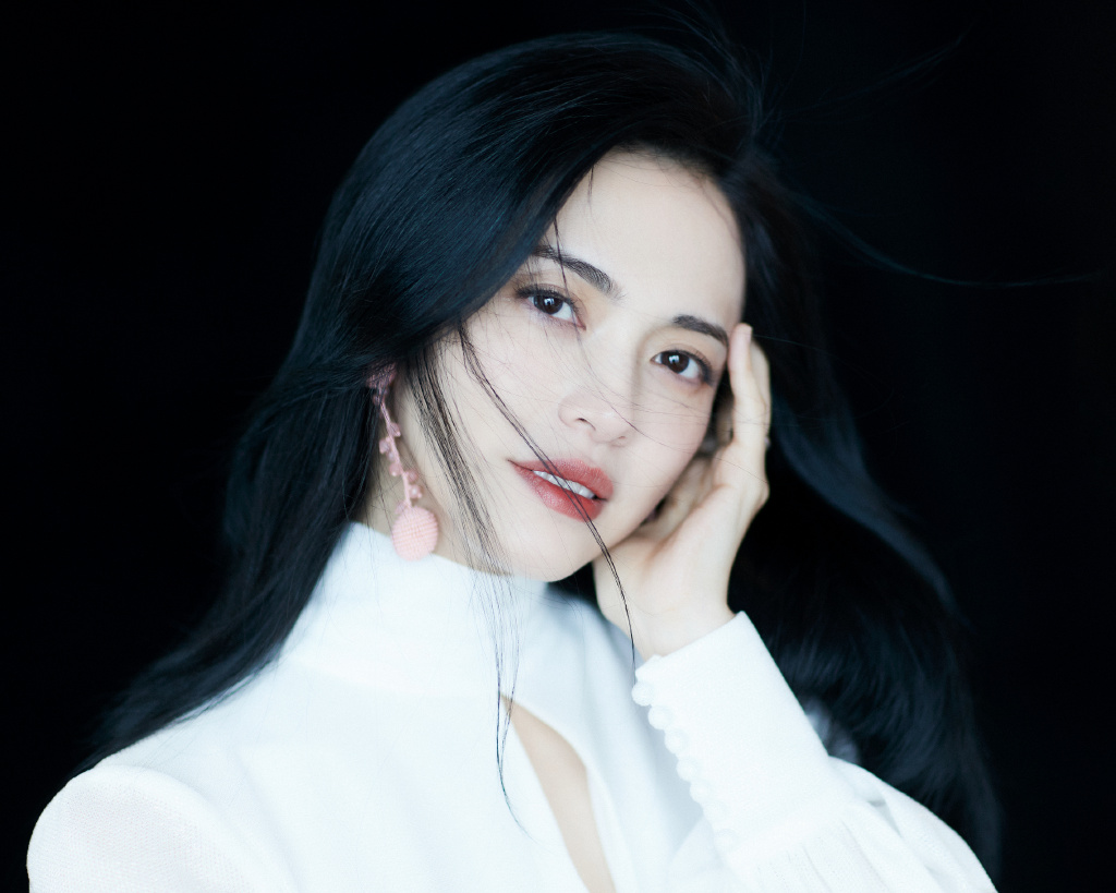 姚晨成熟干练新剧发布会写真图片图片