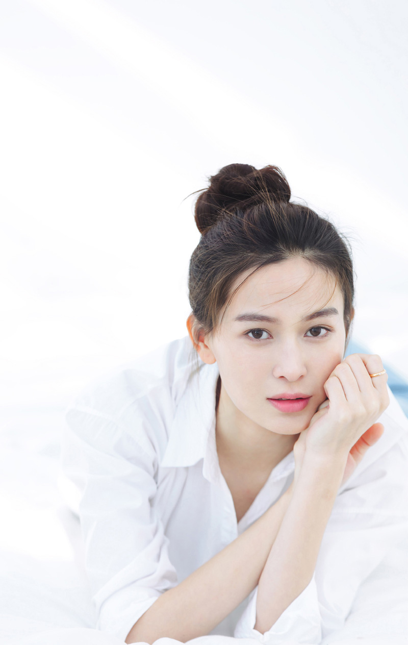 中国内地安徽女演员海铃清爽甜美治愈系写真图片图片