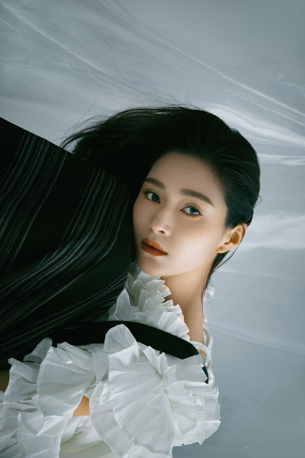 高清内地山东烟台女演员王媛可气质写真图片图片