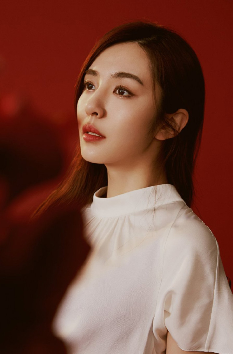 中国内地山东省青岛女演员王晓晨唯美优雅迷人写真图片图片