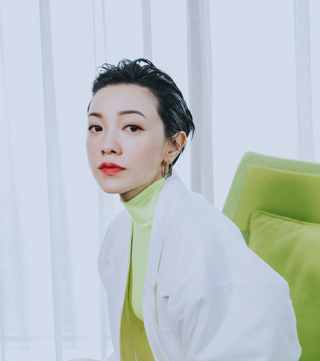 高清中国台湾影视女演员郭采洁互联网影视精品盛典性感图片图片
