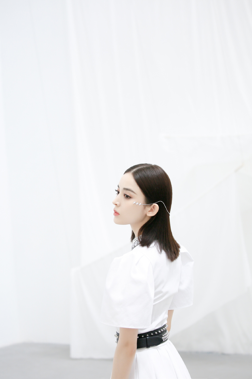 中国内地新疆乌鲁木齐市影视女演员古力娜扎微博之夜性感甜美写真图片图片