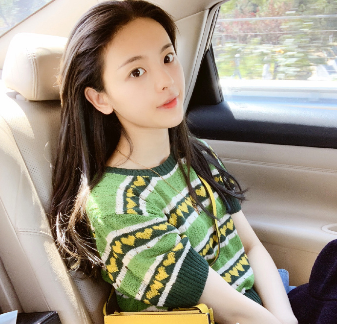 高清江苏女星杨超越甜美少女感写真图片图片