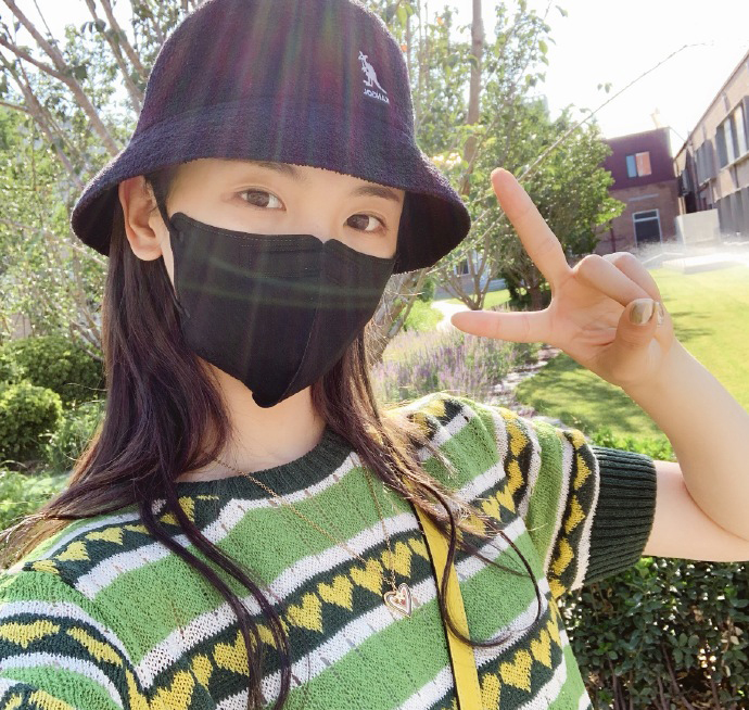 高清江苏女星杨超越双马尾可爱少女感写真图片图片