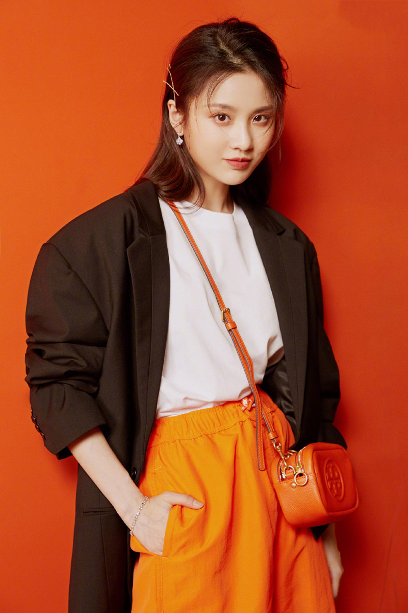 中国内地女演员谋女郎张慧雯如梦如幻唯美写真图片图片