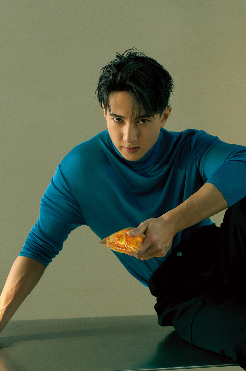 吴尊图片 吴尊西服造型魅力杂志写真图片