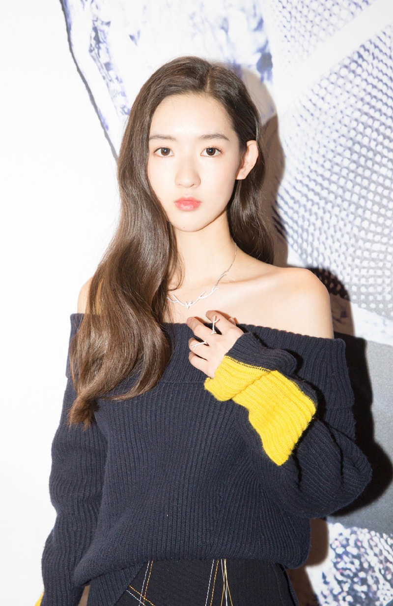 王玉雯优雅迷人活动写真图片图片