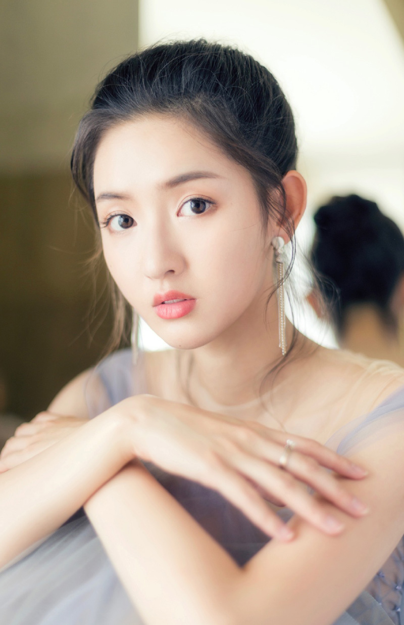 王玉雯优雅迷人活动写真图片图片