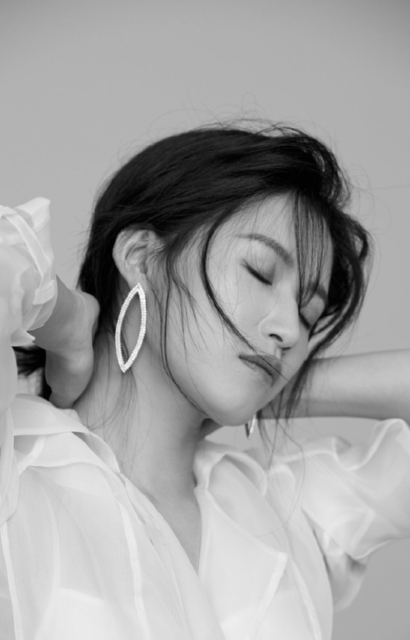 高清湖南衡阳美女气质美女苏青白色系珠宝写真图片图片