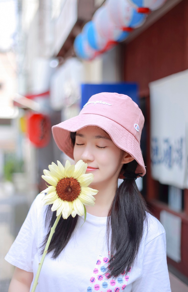中国内地海市女演员汤梦佳清新温婉居家写真图片图片 中国内地海市女演员汤梦佳清新温婉居家写真图片图片
