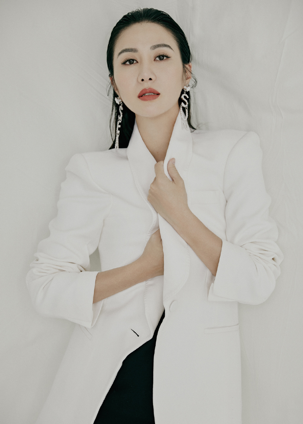 浙江杭州女演员性感俏皮叶璇携爱犬出镜世界杯写真图片图片 浙江杭州女演员性感俏皮叶璇携爱犬出镜世界杯写真图片图片