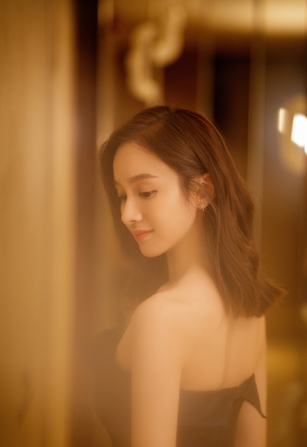 中国内地安徽省淮南市影视女演员陆妍淇性感靓丽写真图片图片