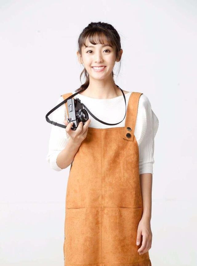 高清中国内地北京朝阳女演员邢菲清爽唯美高清桌面壁纸图片