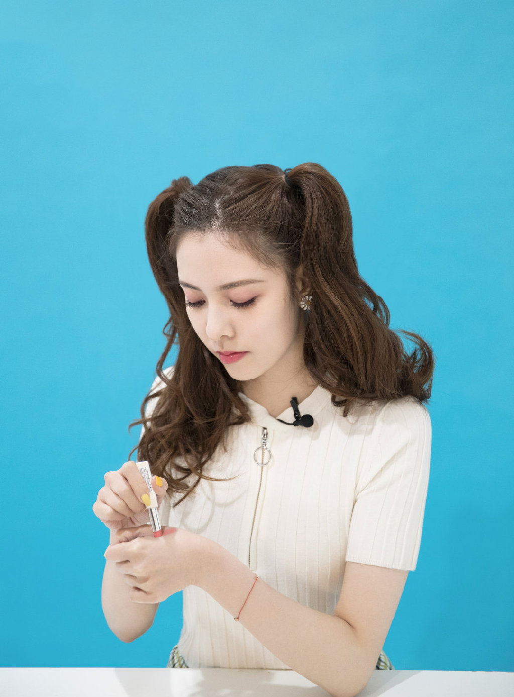 宋妍霏图片