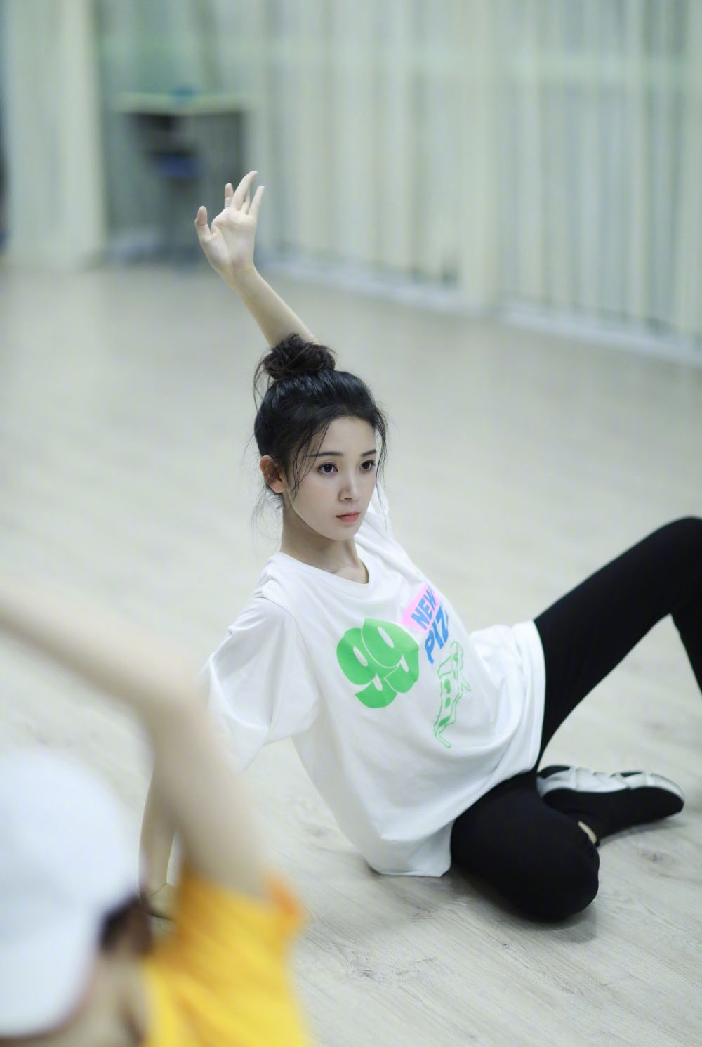 金晨图片 金晨优雅舞蹈写真图片图片