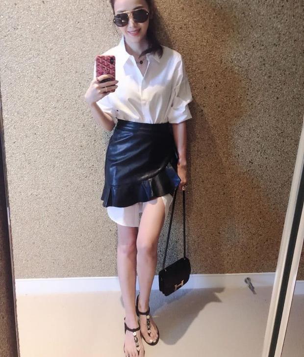 高清中国台湾女艺人美女侯佩岑蒙面唱唱唱剧照图片图片