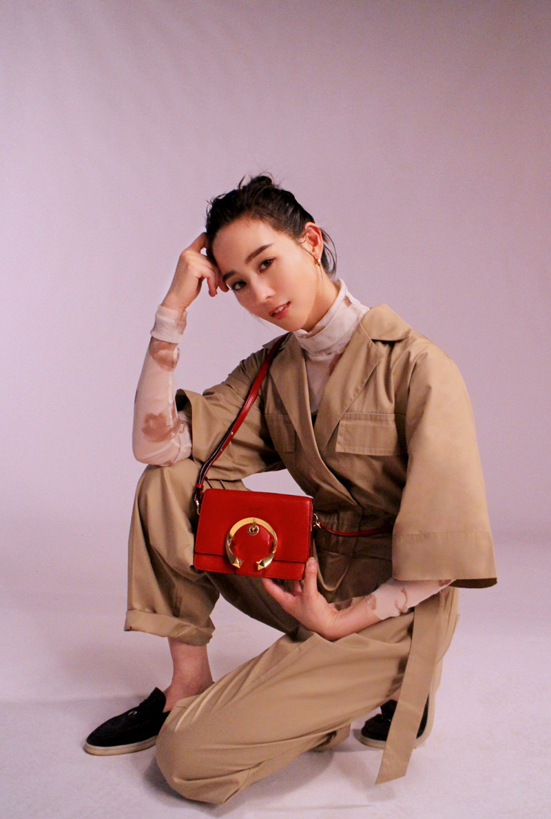 高清中国台湾影视女演员张钧甯时尚性感写真高清桌面壁纸图片