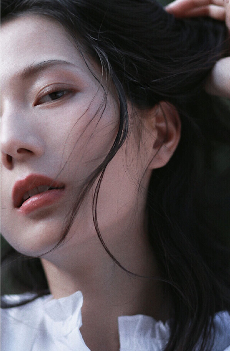 彭杨写真图片图片