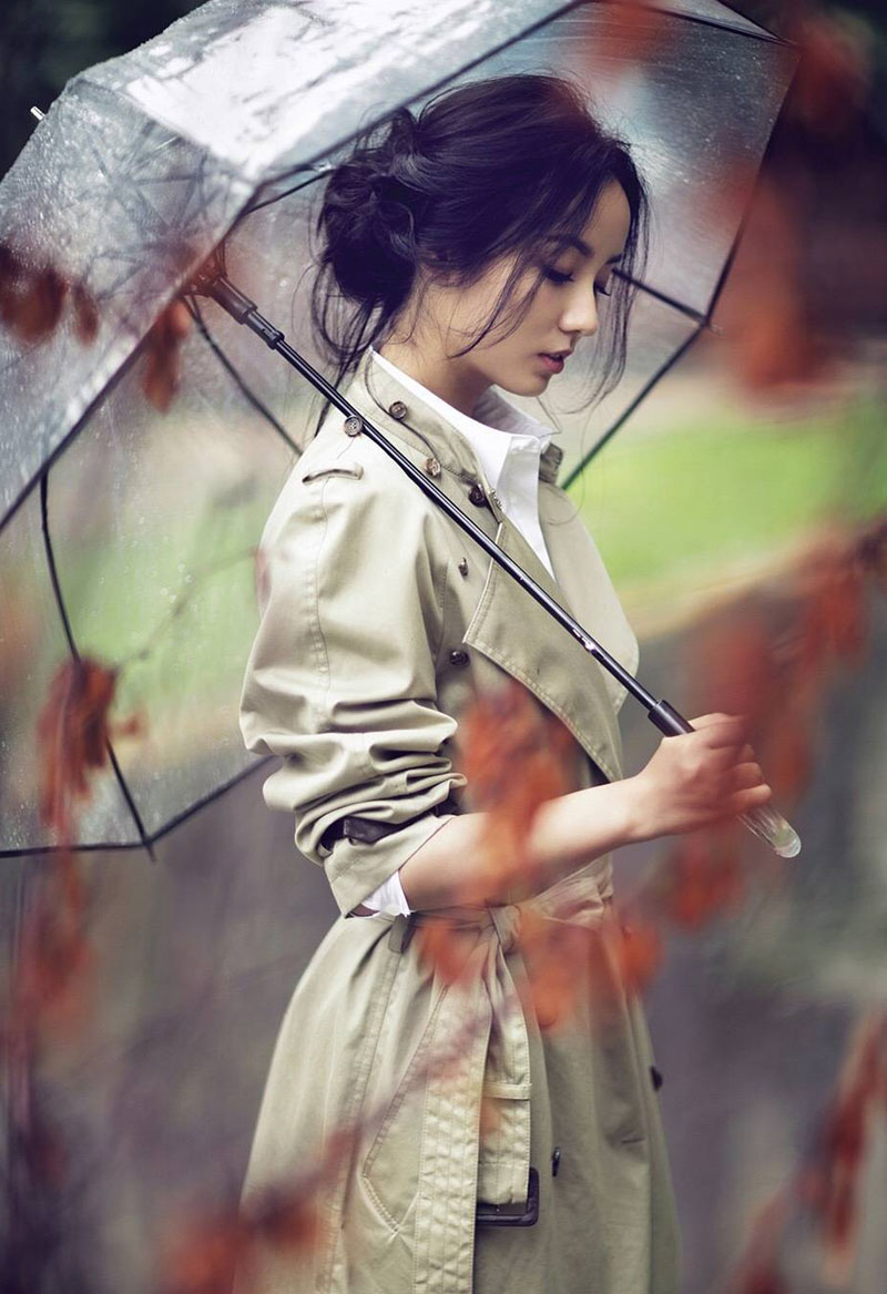 高清中国大陆重庆市渝中女演员吕一温婉大方时尚写真图片图片