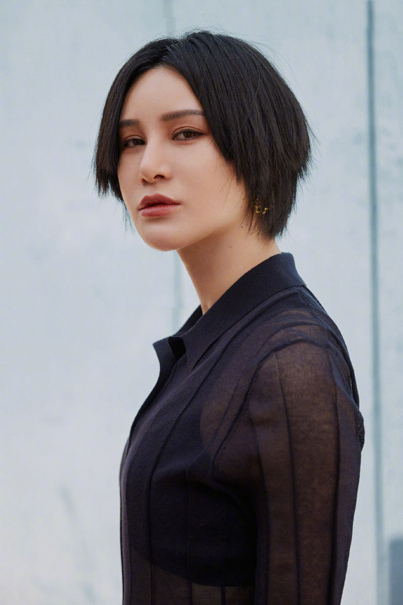 高清上海美女尚雯婕回归歌手气质性感照片图片