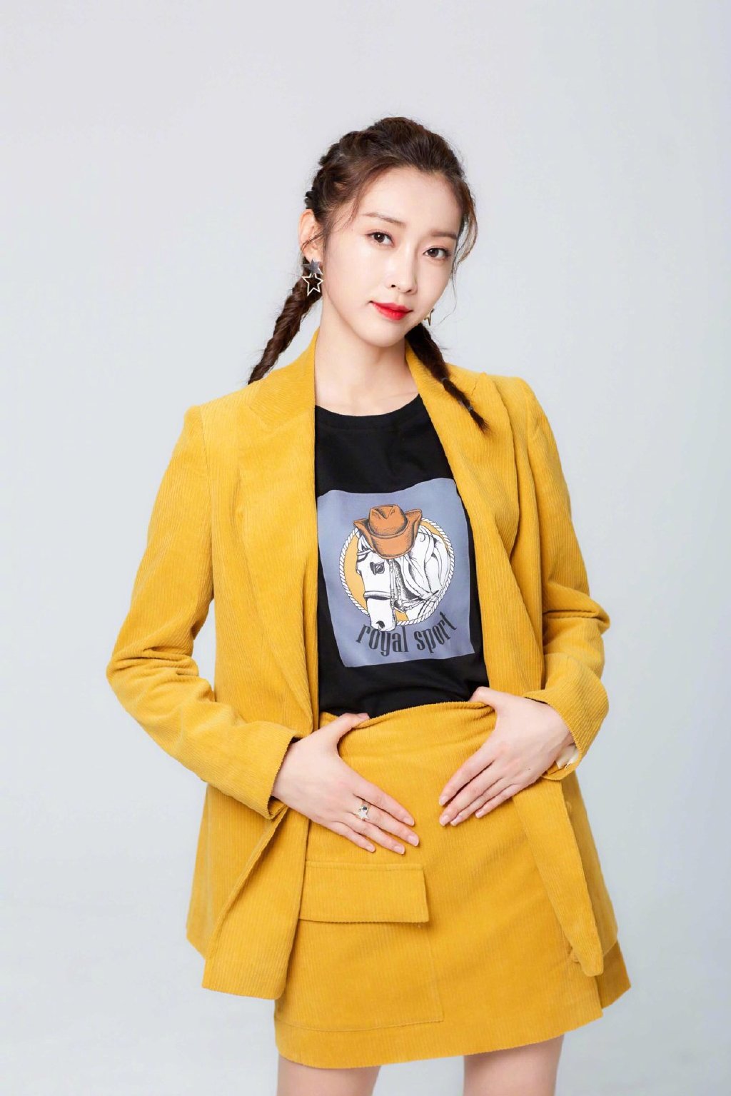 中国内地江苏省南京影视女演员宣璐清新迷人写真桌面壁纸图片 中国内地江苏省南京影视女演员宣璐清新迷人写真桌面壁纸图片