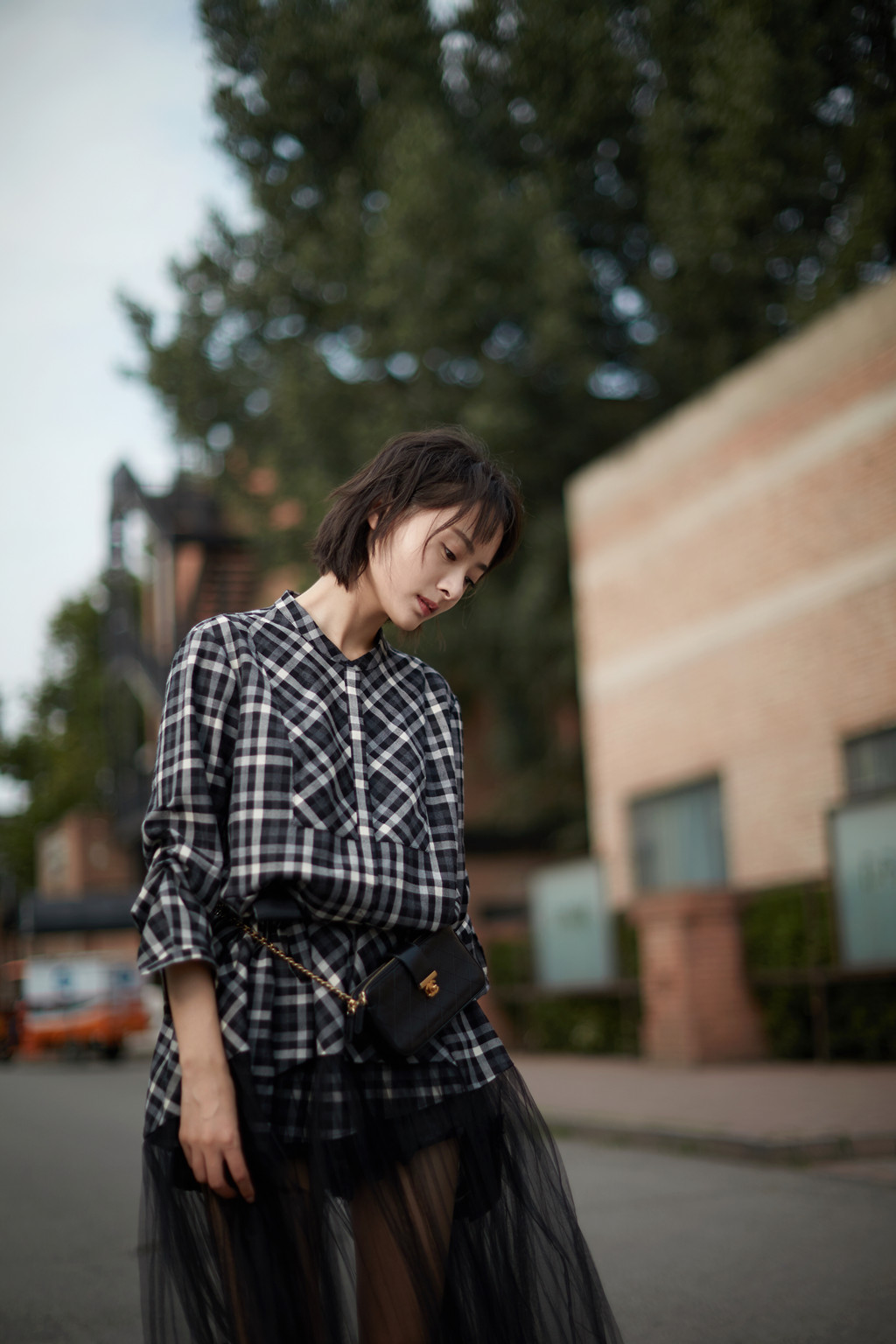 中国内地四川成都女演员孙铱早秋时尚街拍写真图片图片
