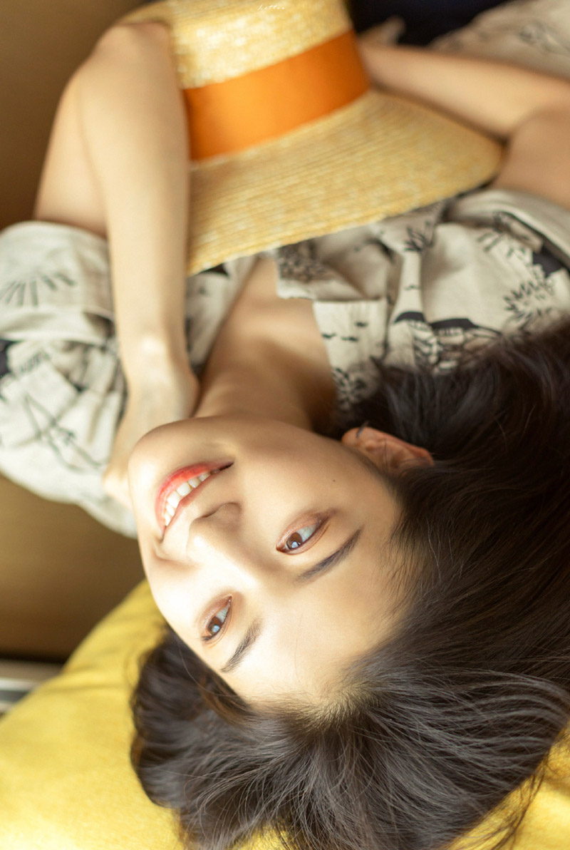 田依桐清爽甜美写真图片图片