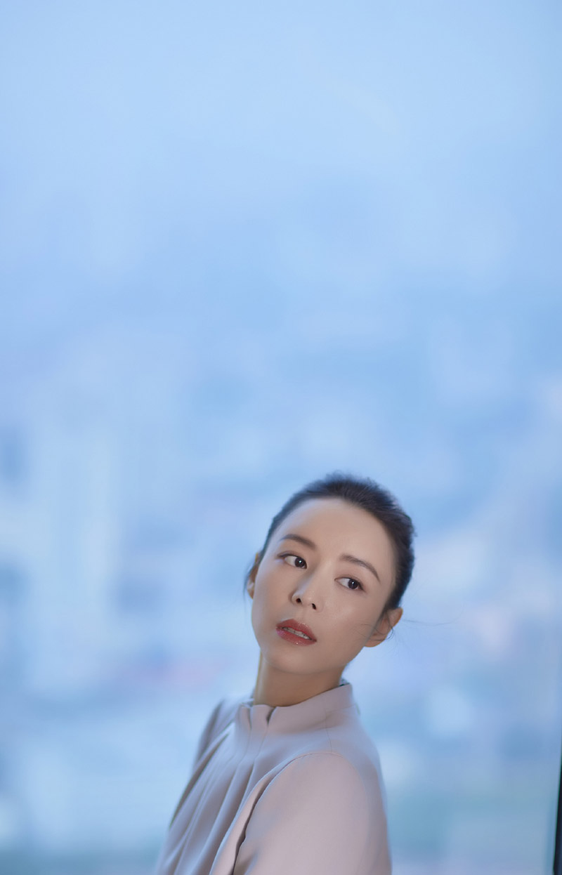 张静初清新淡雅写真图片图片