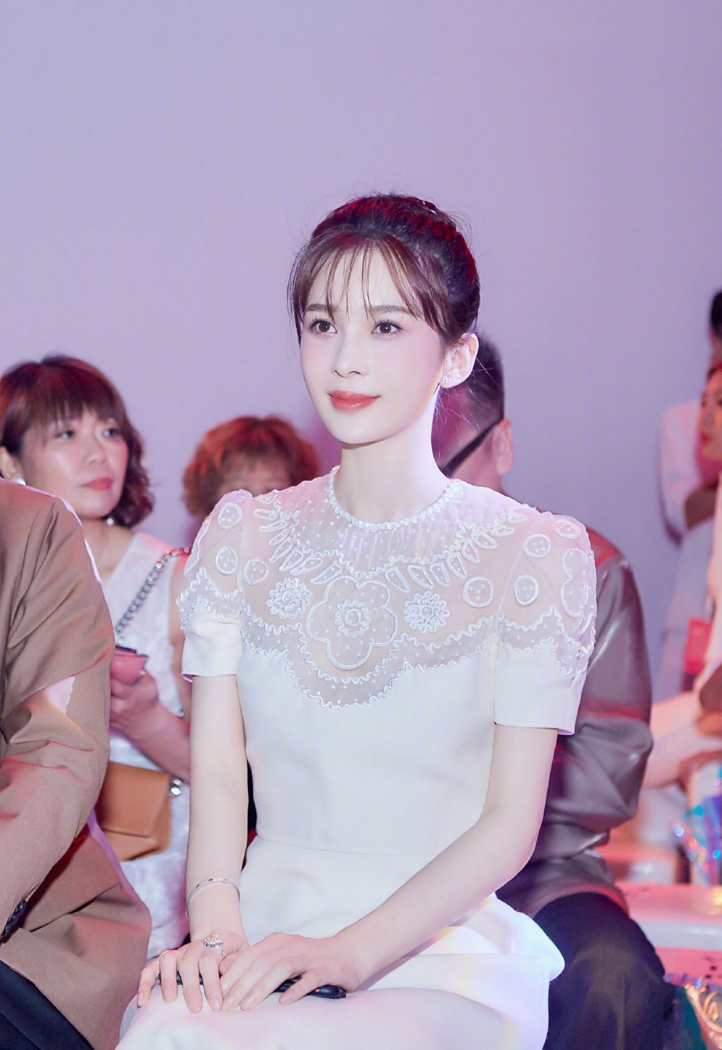 赵樱子时尚百变写真图片图片 赵樱子时尚百变写真图片图片