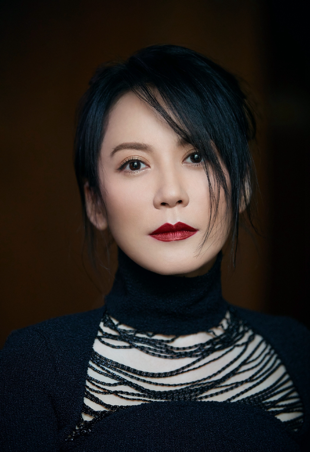 高清中国导演,演员俞飞鸿清冷时尚大片写真图片图片