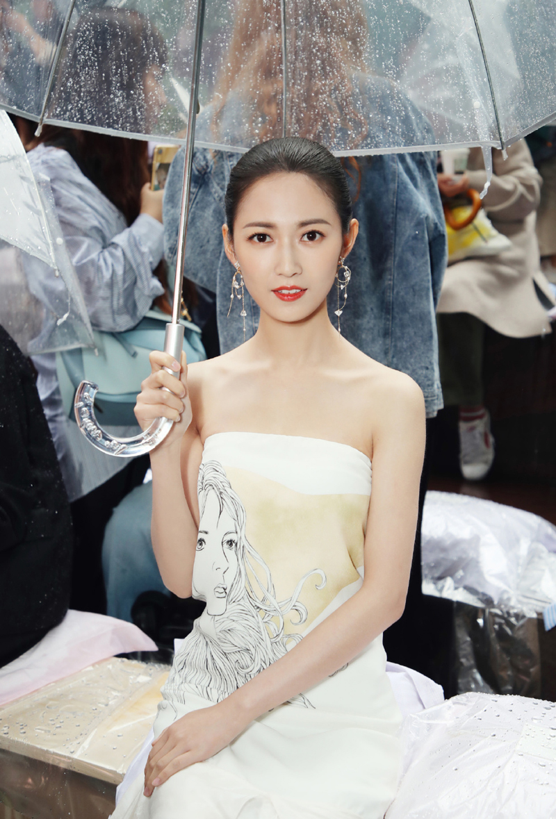 陈钰琪图片