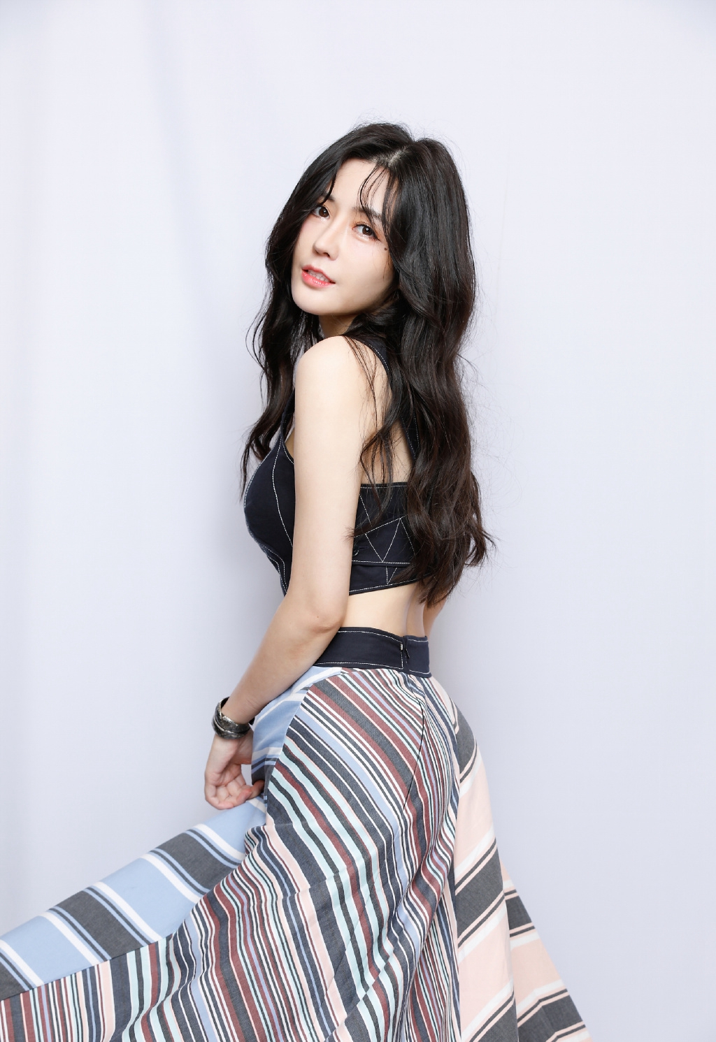 高清江西省萍乡美女汤晶媚甜酷靓丽写真图片图片
