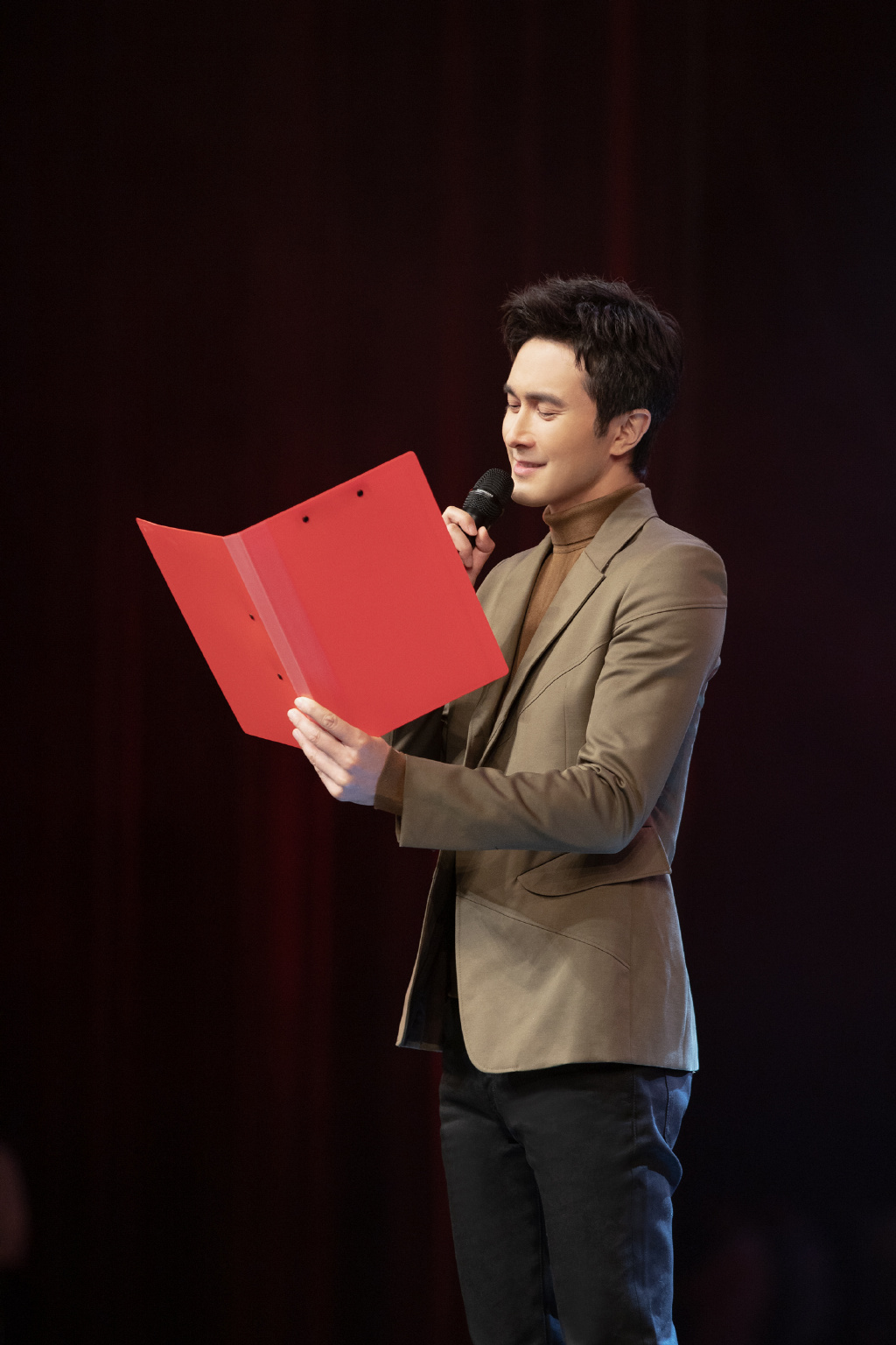 中国内地影视黑龙江密山男演员高伟光《2017国剧盛典》高清图片图片