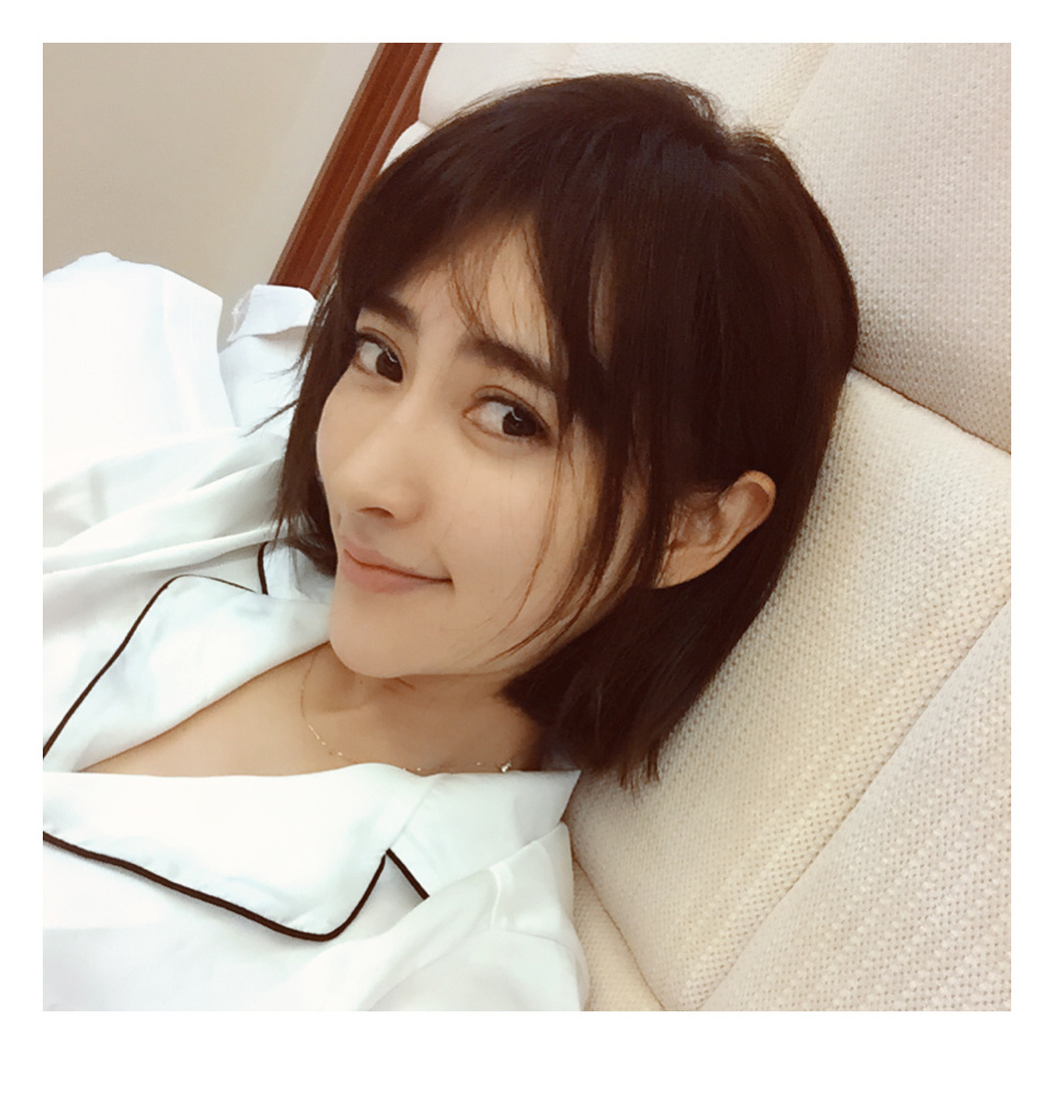 曲尼次仁清新甜美生活照图片图片