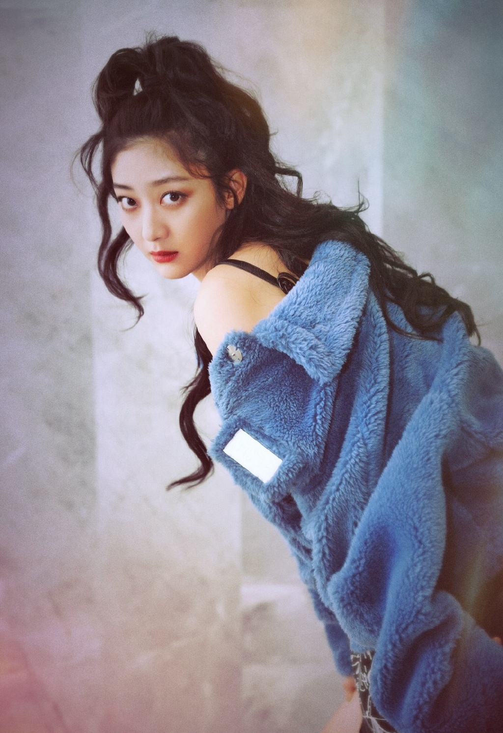 高清女星戚砚笛前卫摩登写真图片图片