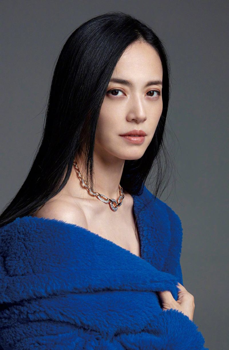 姚晨黑色人鱼高衩裙写真图片图片