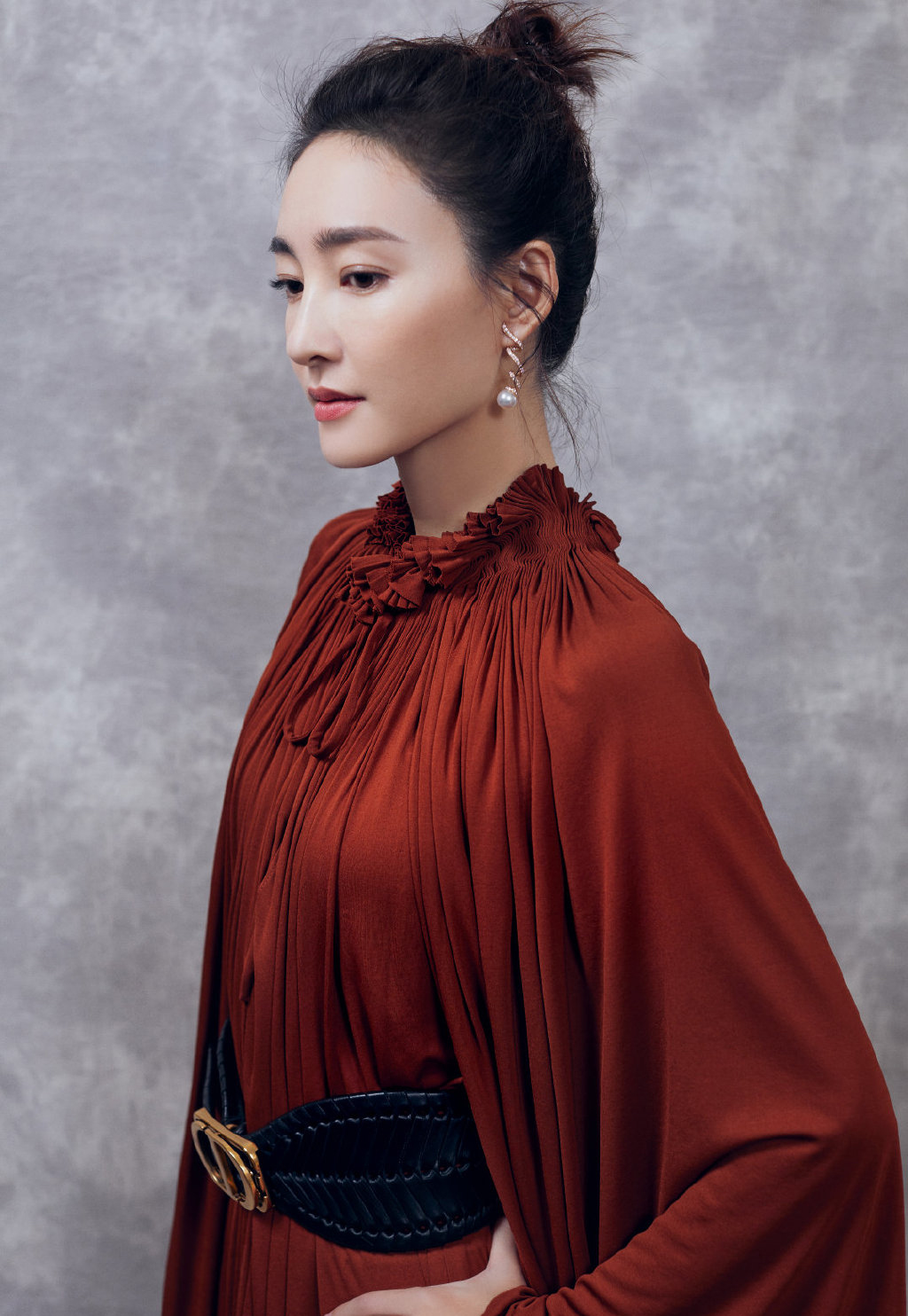 王丽坤性感优雅活动图片图片